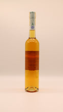 Lade das Bild in den Galerie-Viewer, Grappa La Barricata Santa Sofia – Rückseite mit modernem Etikett und Barrique-Hinweis, goldfarbener italienischer Grappa