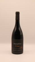 Lade das Bild in den Galerie-Viewer, Monte delle Rose Le Contrade 2022 – Nino Gandolfo – Trockener Rotwein aus Sizilien