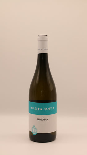 Flasche Lugana 2024 von Santa Sofia – eleganter Weißwein vom Gardasee mit frischem Charakter und klassischem Etikett im Santa-Sofia-Stil.