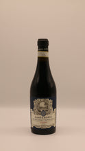 Lade das Bild in den Galerie-Viewer, Flasche Valpolicella Ripasso Superiore DOC 2022 von Santa Sofia – eleganter italienischer Rotwein mit dunklem Etikett und traditioneller Gestaltung.
