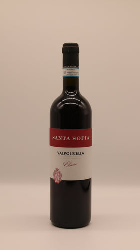 Flasche Valpolicella Classico 2023 von Santa Sofia – frischer, fruchtbetonter Rotwein aus Venetien mit klassischem Etikett in Rot und Weiß.