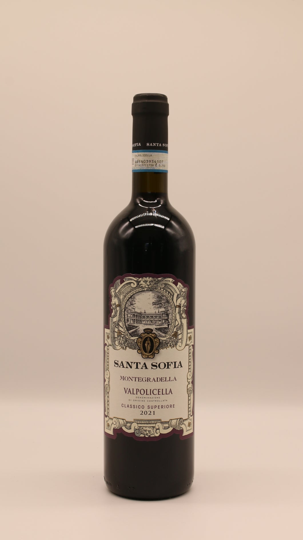 Flasche Valpolicella Classico Superiore Montegradella 2021 von Santa Sofia – charaktervoller italienischer Rotwein mit elegantem, dunklem Etikett.